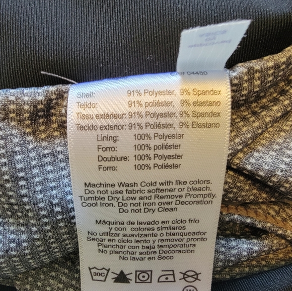 Asics Shorts sz Medium - Picture 6 of 8